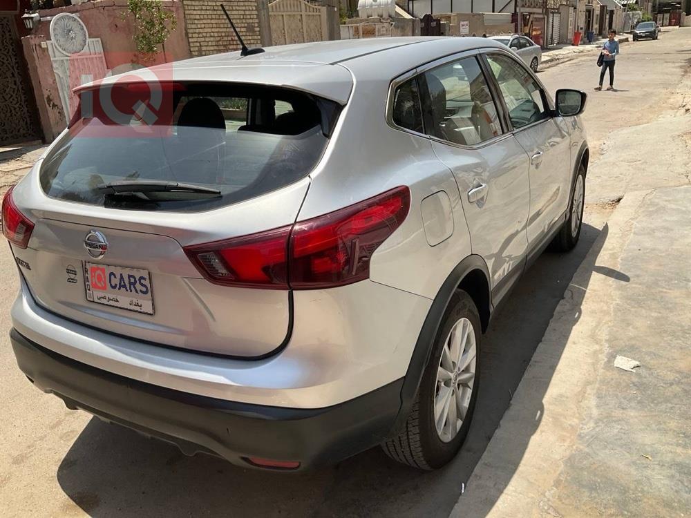 نيسان روج سبورت